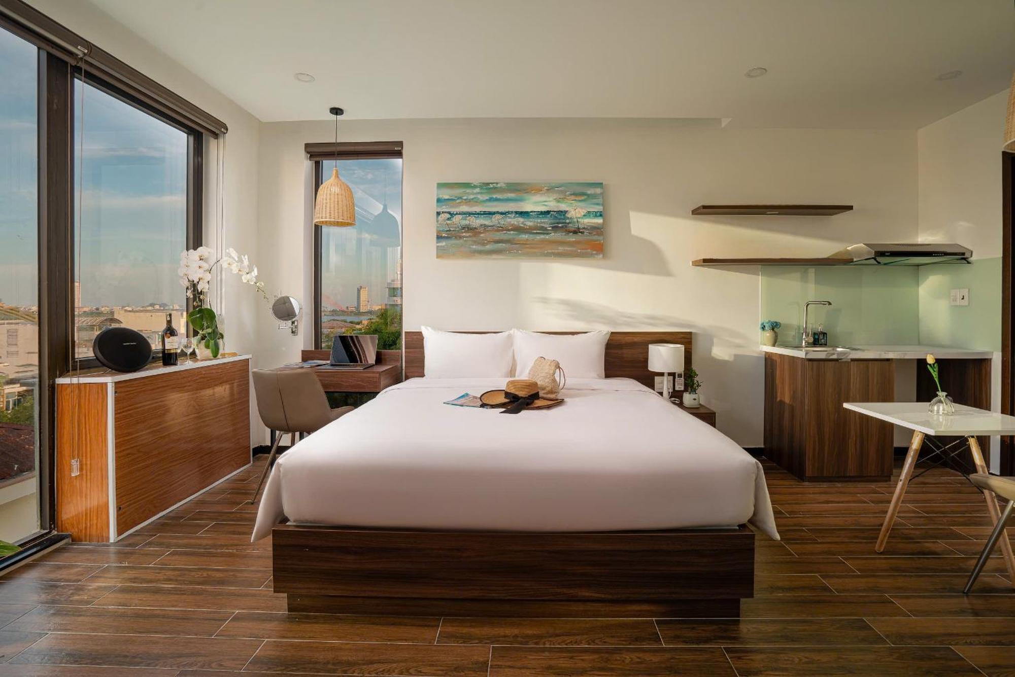 Dragon View Riverside By Haviland Hotel 3*